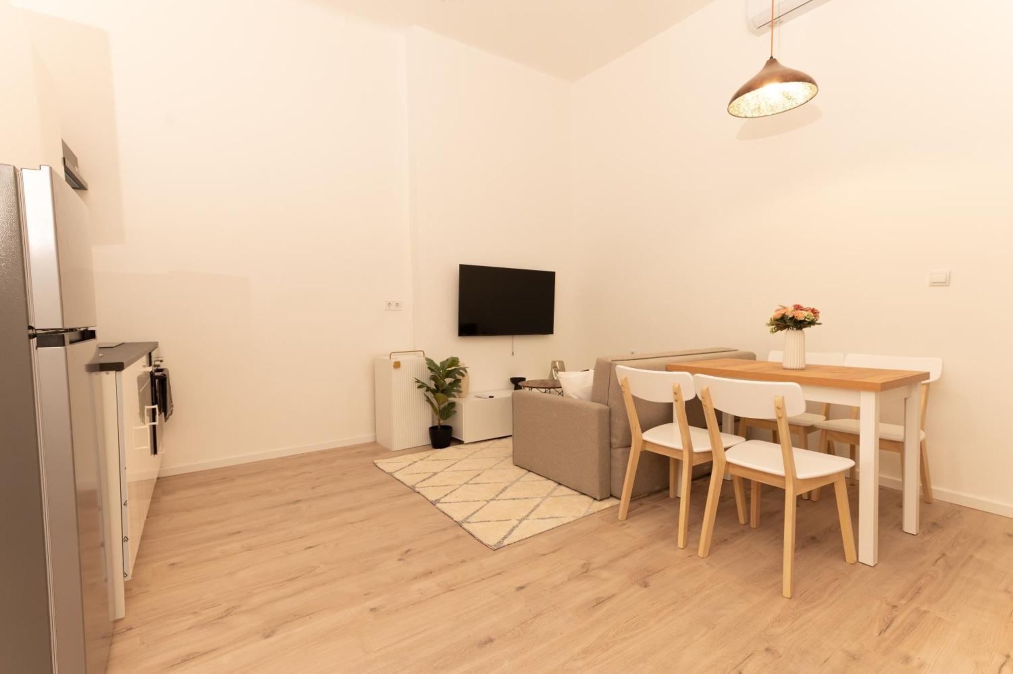 Superior N' Cozy Mozsar 6 In The Heart Of *